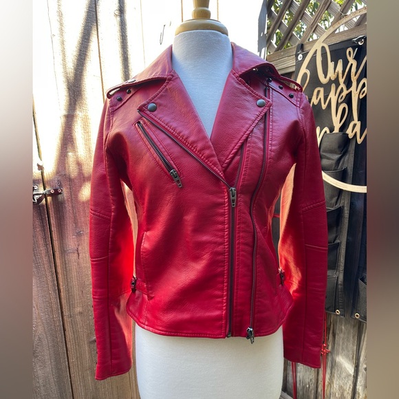 Red Leather Women's Jacket - Picture 1 of 10